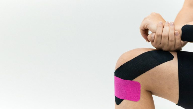 ElysiumMed kinesio taping 01 1568x882 1